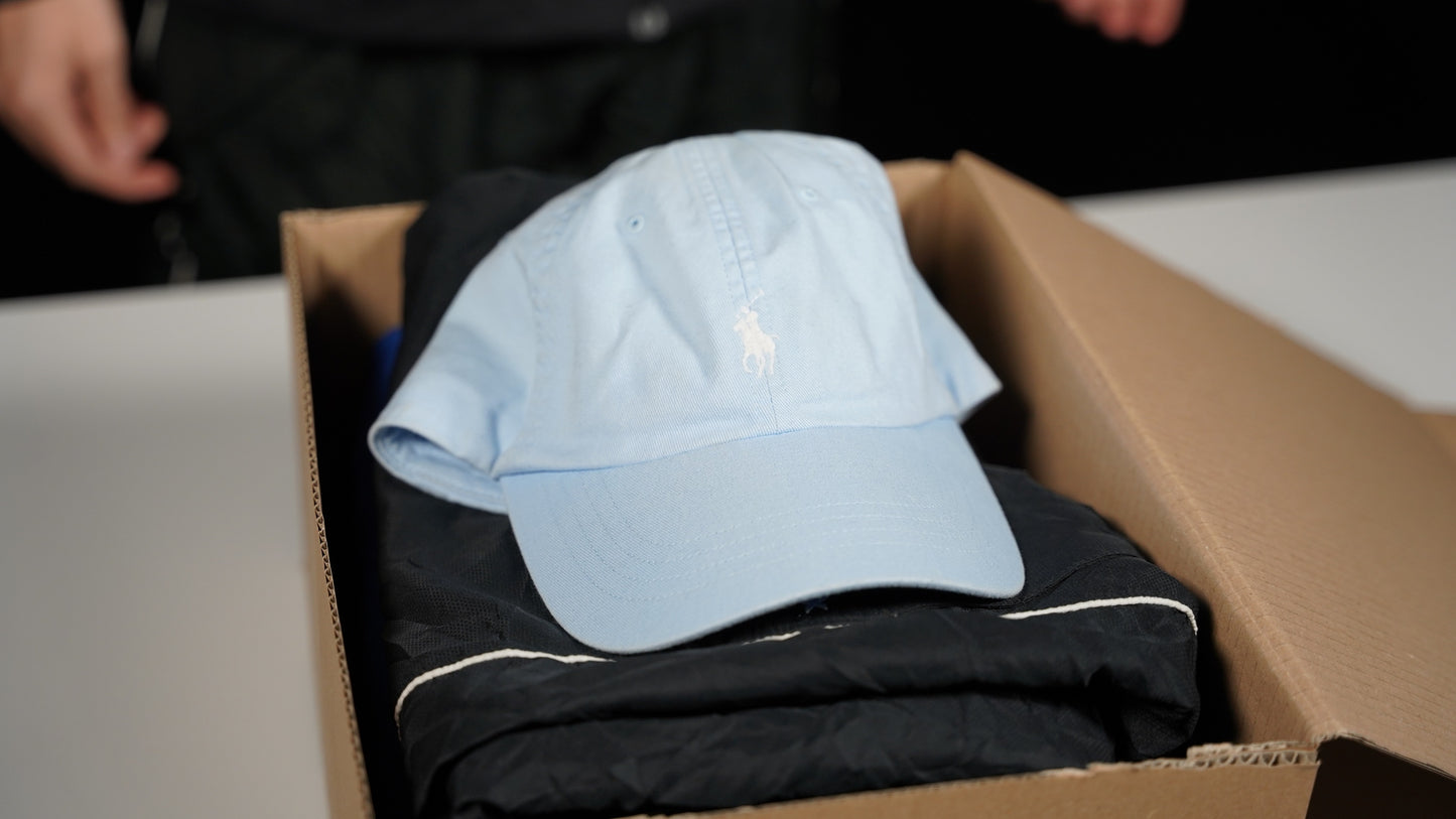 8 PIECE VINTAGE MYSTERY BOX